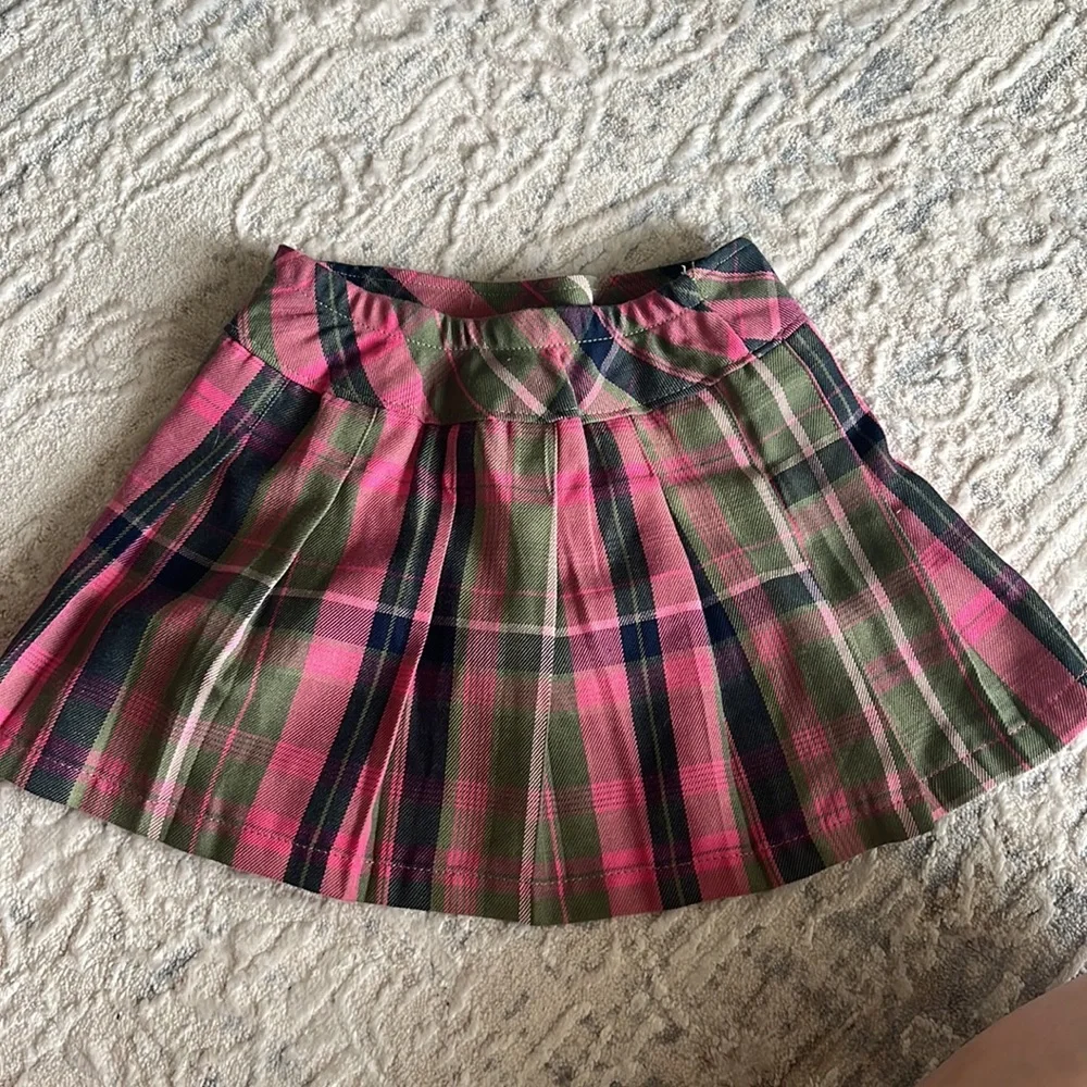 Bundle of 18 M hoodie, tracksuit jacket and skirt - Picture 3 of 8